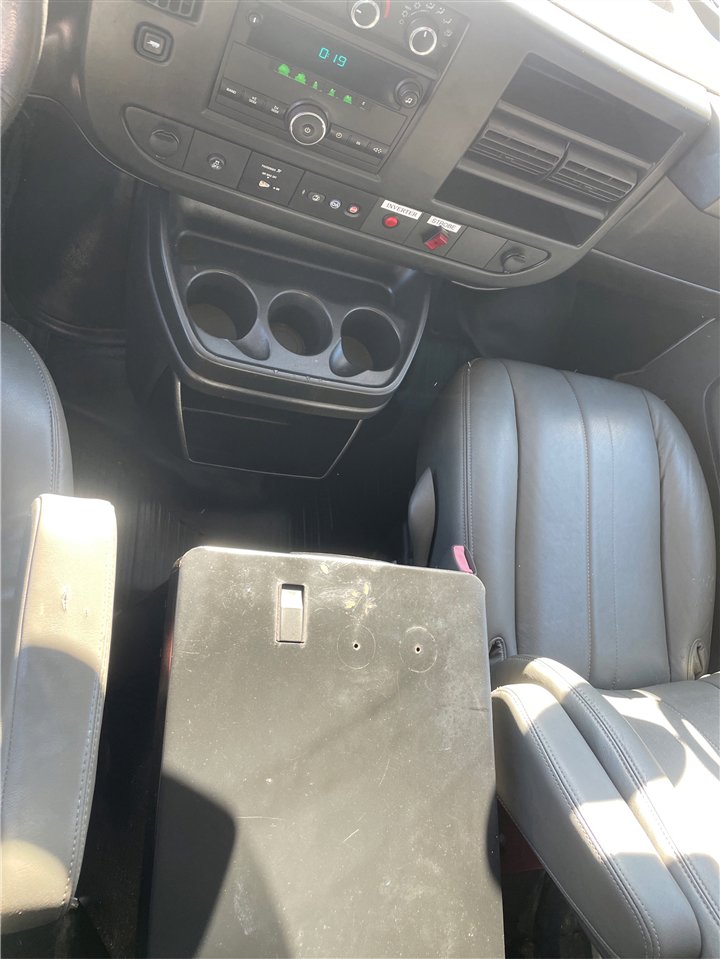 Used 2014 Chevrolet Express 2500 2500 Cargo image 16