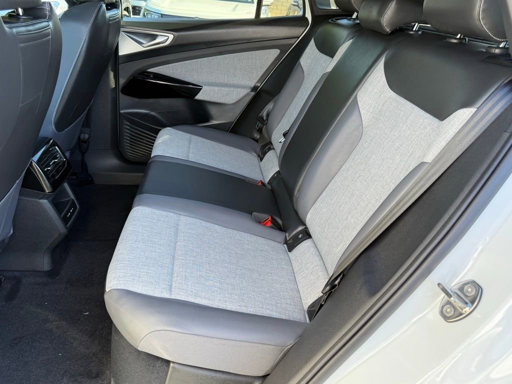 New 2026 Volkswagen ID.4 Pro image 15