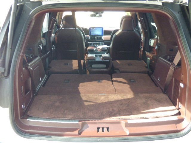 Used 2018 Lincoln Navigator Black Label image 13