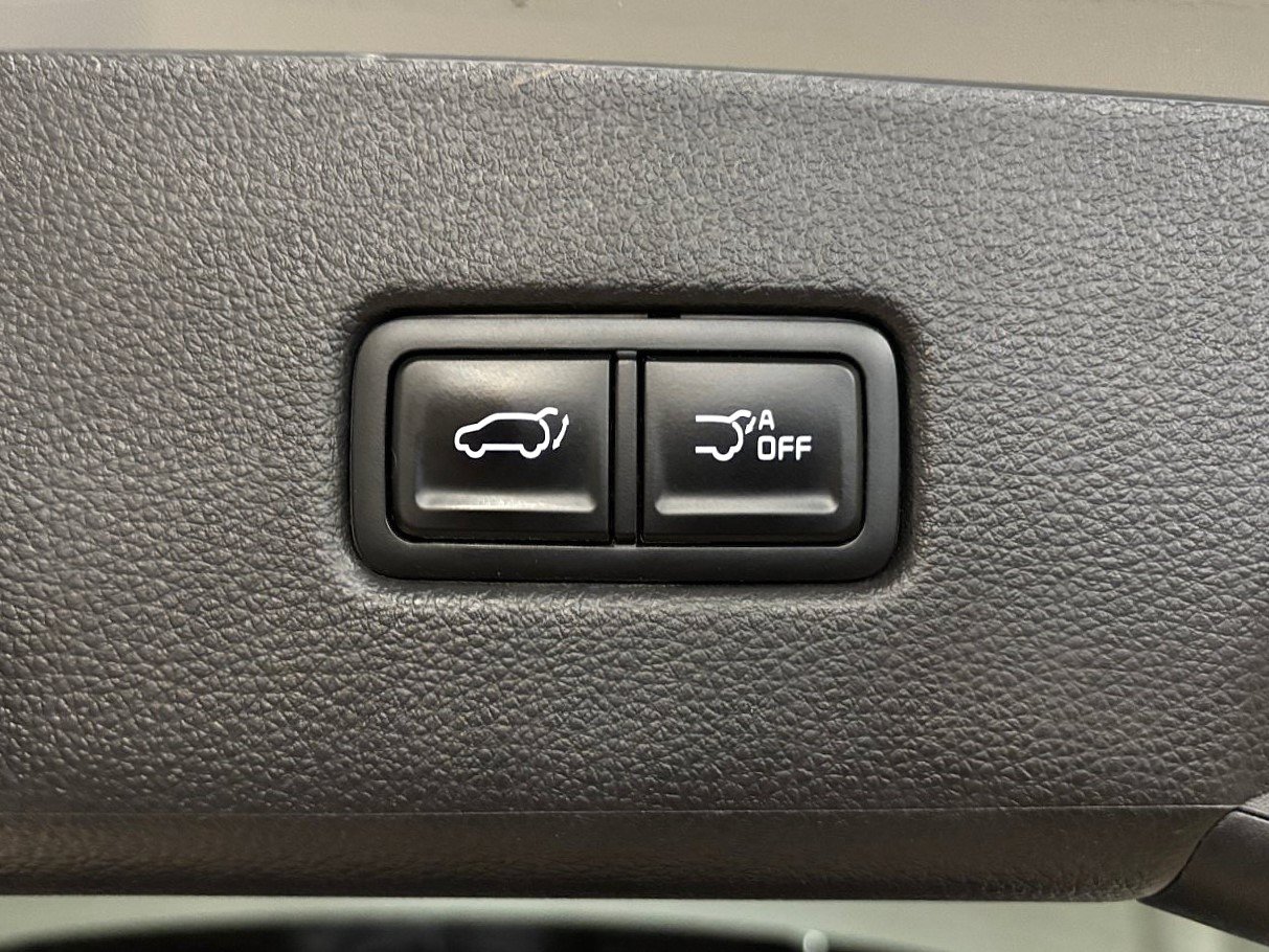 Used 2025 Kia Carnival SX Prestige FWD image 37