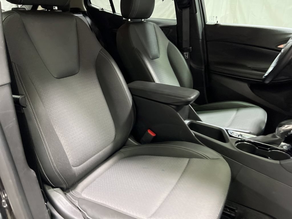 Used 2025 Buick Encore GX Preferred FWD image 9