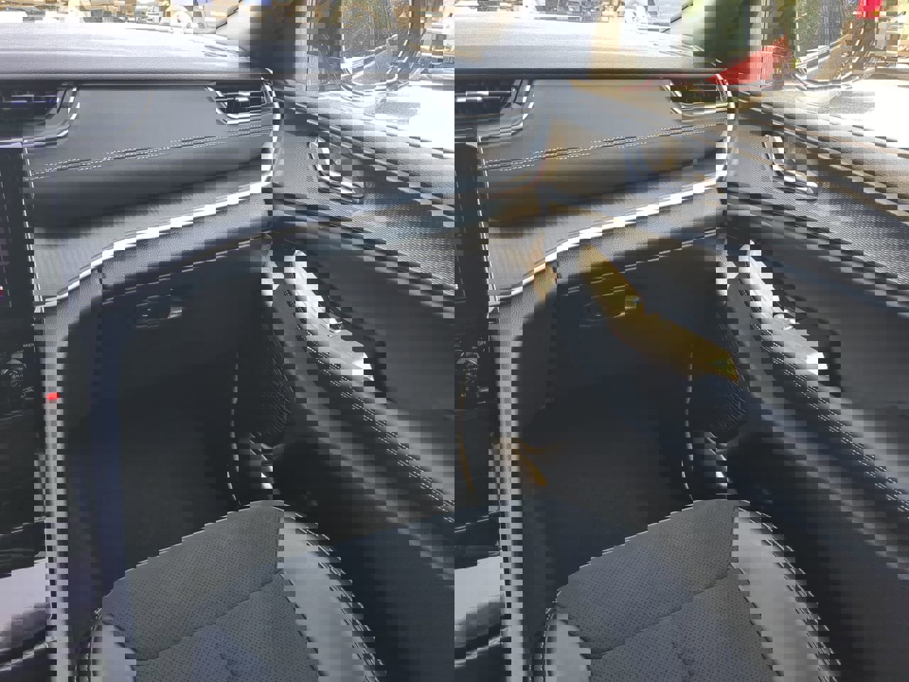 Certified 2024 Jeep Grand Cherokee L Altitude image 15