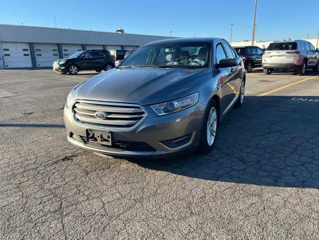 Used 2013 Ford Taurus SEL FWD image 1