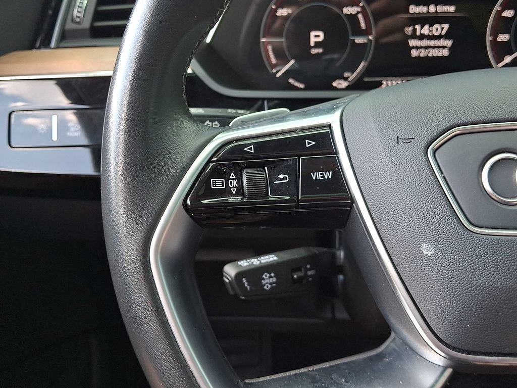 Used 2024 Audi Q8 e-tron Premium Plus AWD/4WD image 22