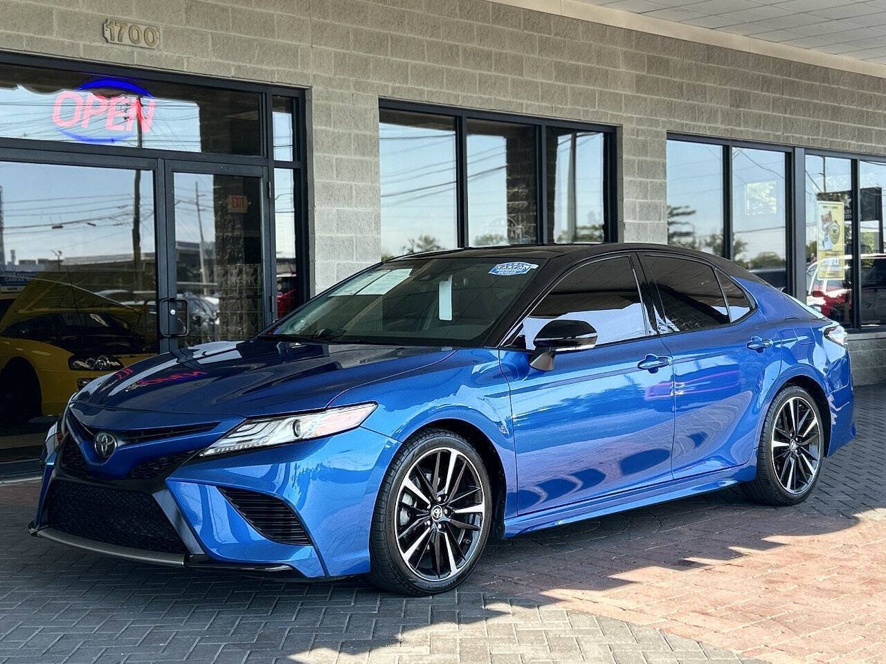 Used 2019 Toyota Camry XSE w/ Navigation Package FWD image 87