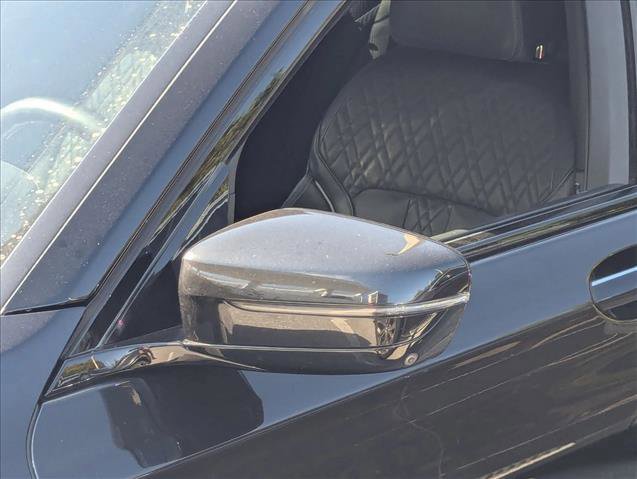 Used 2019 BMW 750i w/ Executive Package image 14