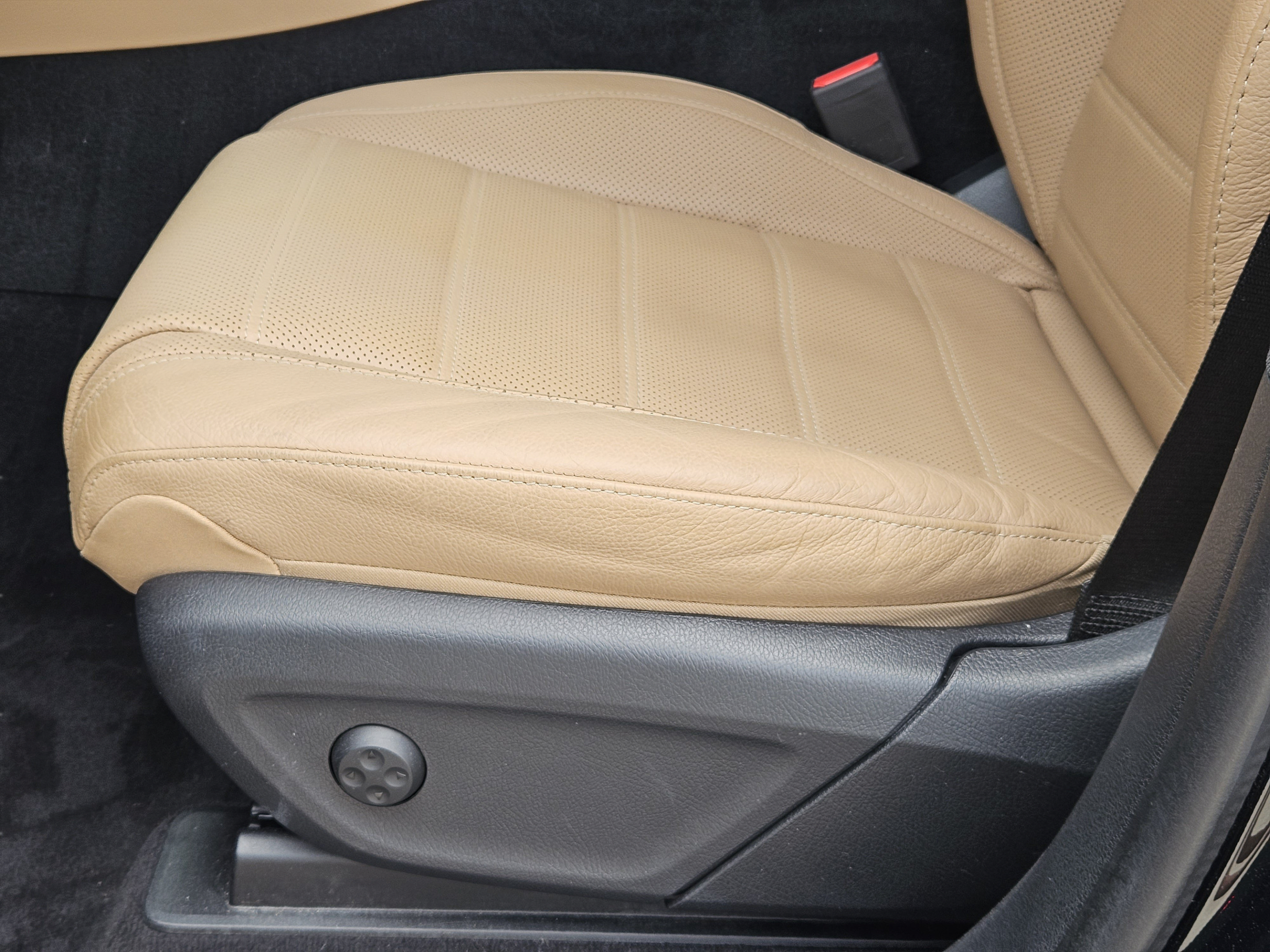 Certified 2024 Mercedes-Benz GLS 450 4MATIC image 22