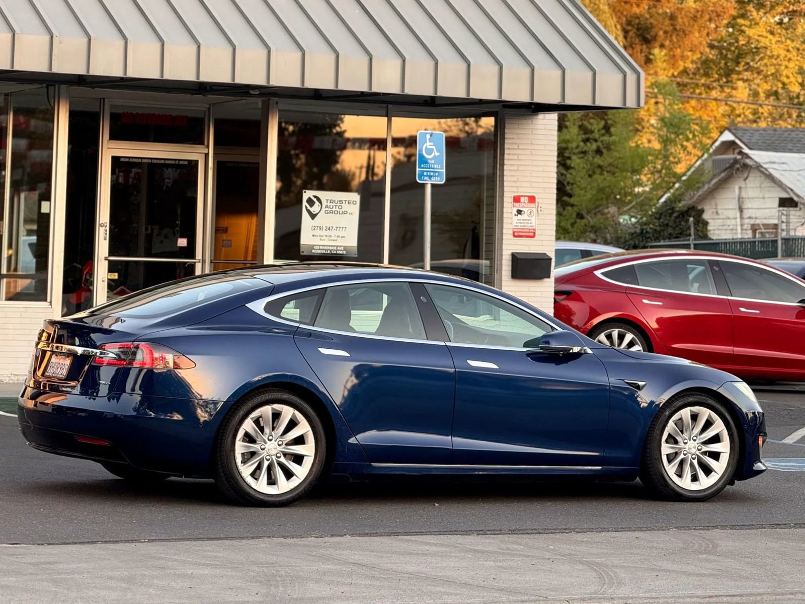 Used 2018 Tesla Model S 75D AWD/4WD image 8