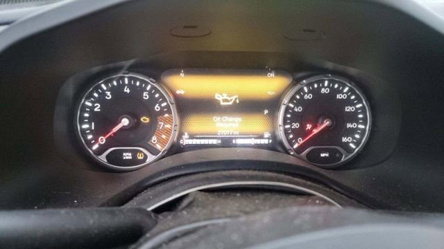 Used 2023 Jeep Renegade Trailhawk w/ Trailhawk Elite Group image 9