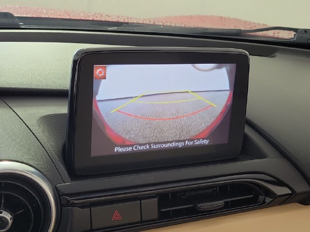 Used 2020 MAZDA MX-5 Miata RF Grand Touring RWD image 27