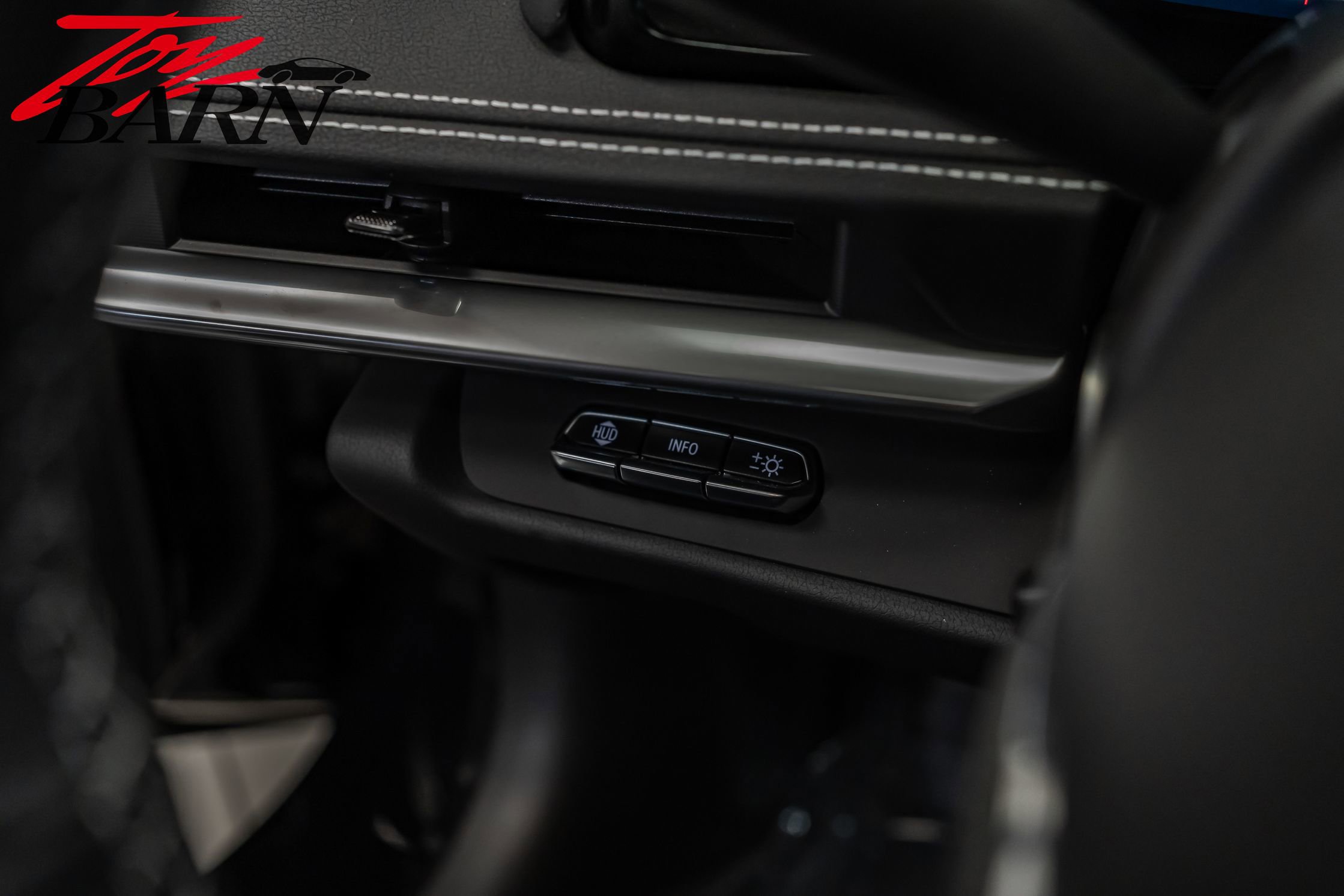 Used 2024 Chevrolet Corvette Stingray w/ Z51 Performance Package image 36