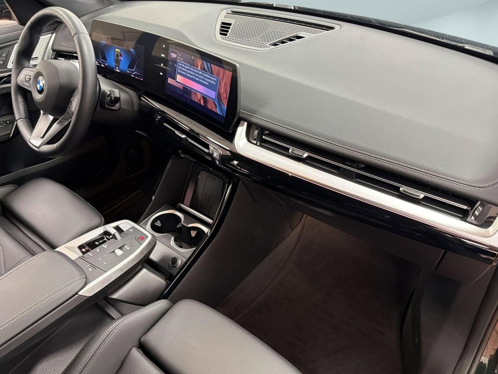 Used 2025 BMW X1 xDrive28i w/ Convenience Package image 33