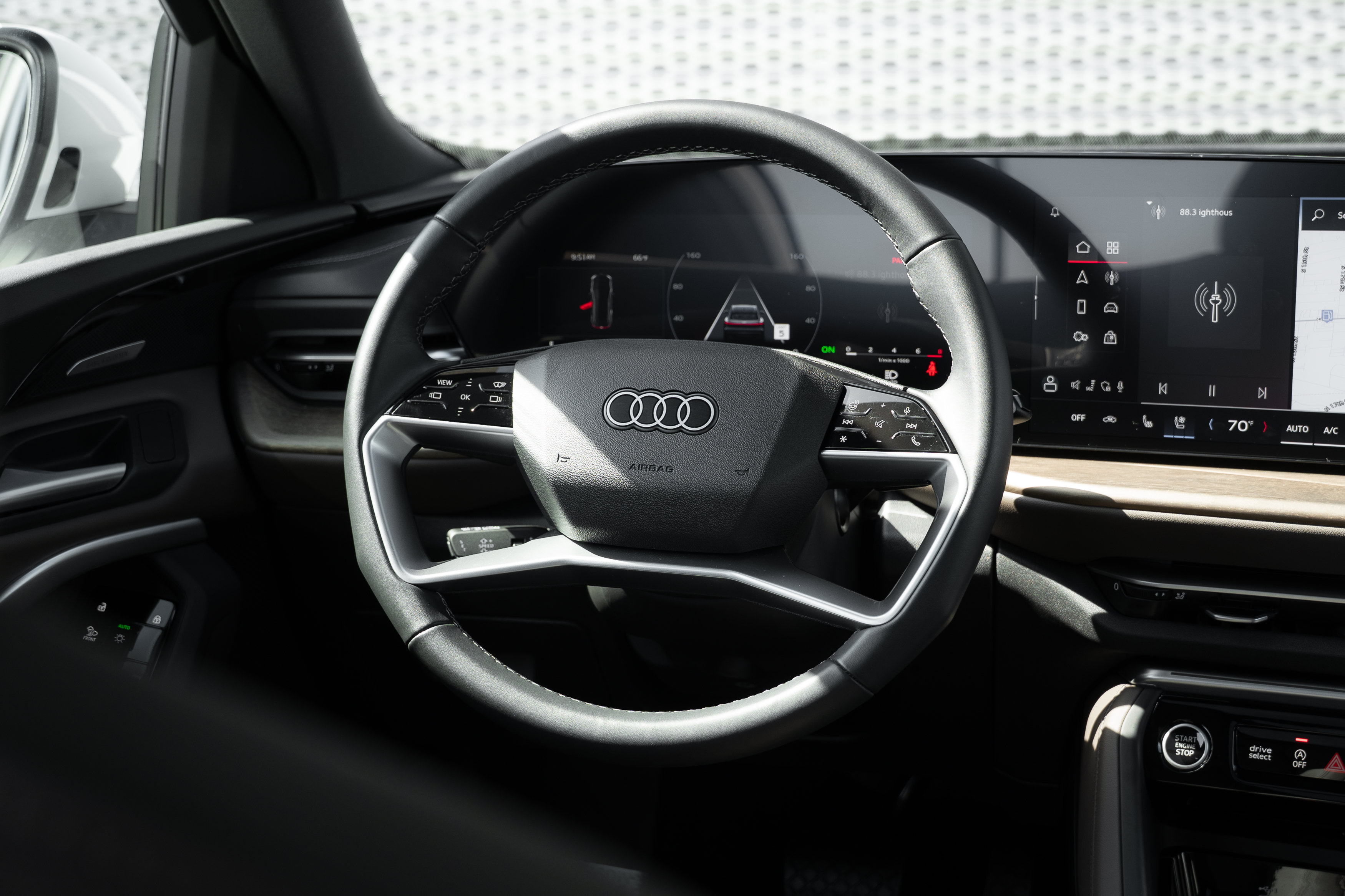 Certified 2025 Audi Q5 Premium w/ Premium Plus AWD/4WD image 9