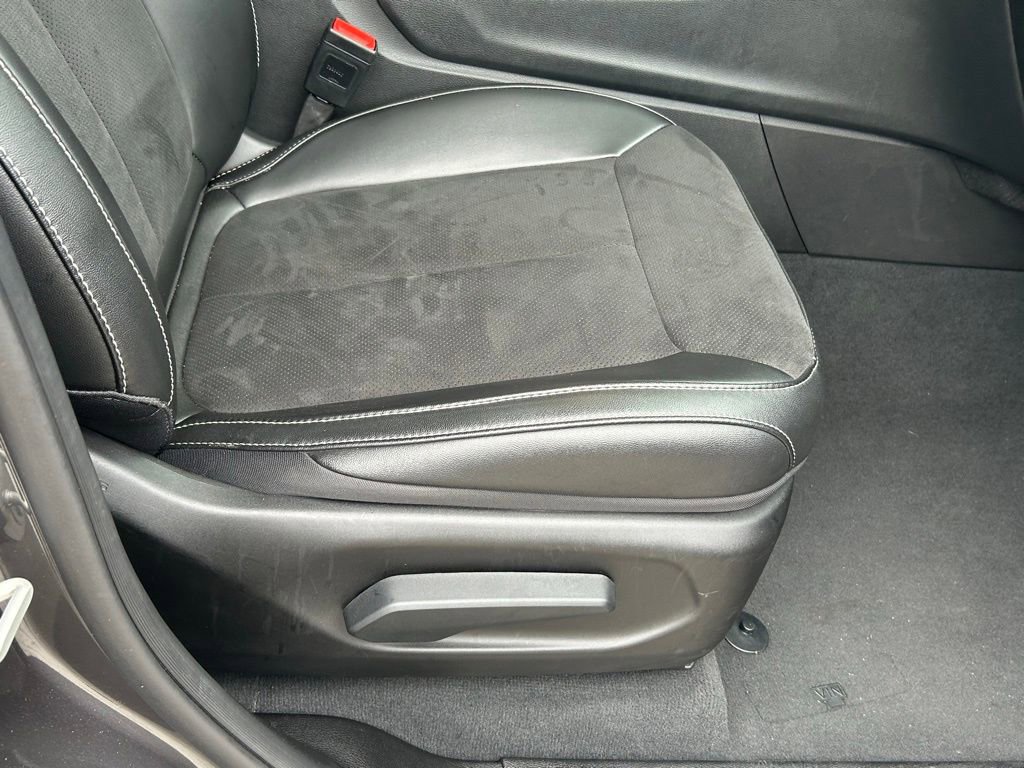 Certified 2024 Jeep Grand Cherokee Altitude image 36