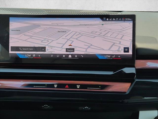 New 2027 BMW 530i xDrive w/ Premium Package AWD/4WD image 13