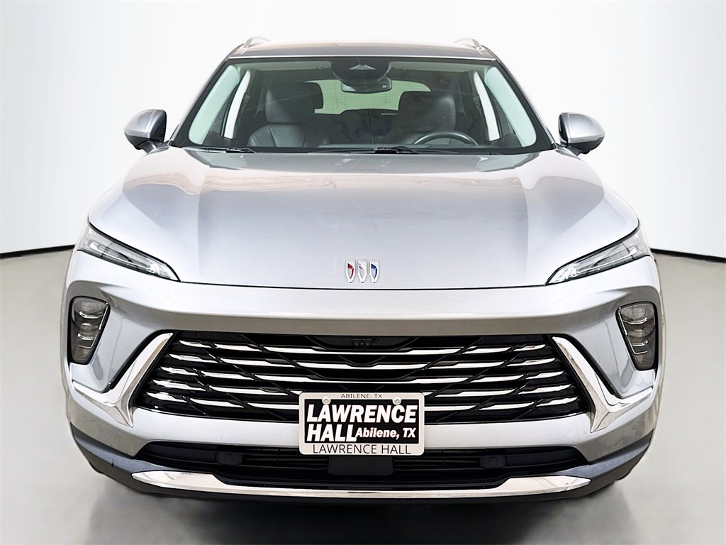 Certified 2025 Buick Envision Preferred image 2