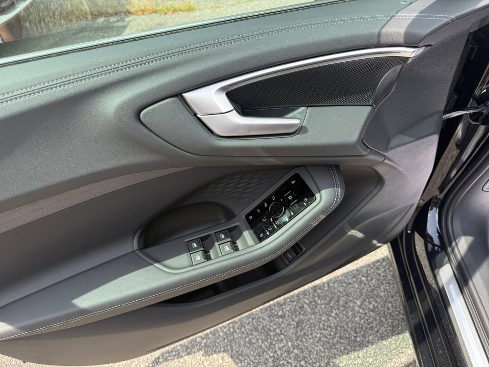 New 2025 Audi A5 2.0T Premium image 32