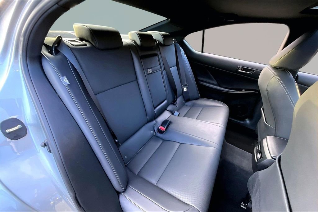 Used 2024 Lexus IS 300 300 w/ Comfort Package image 19