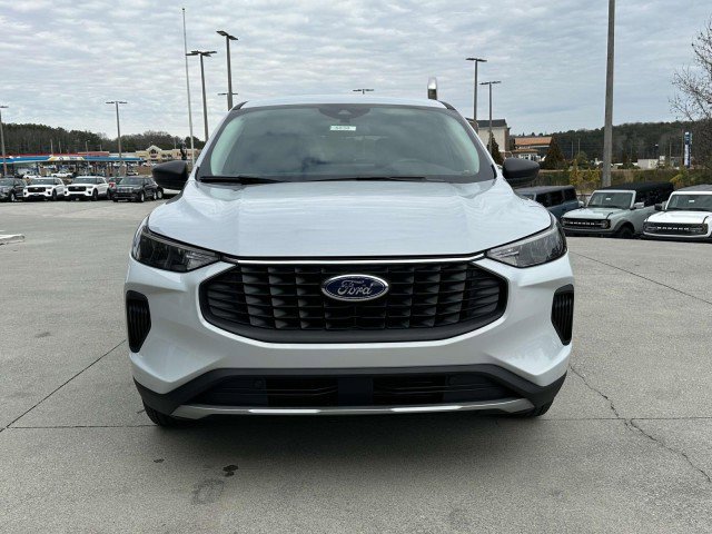 New 2025 Ford Escape Active w/ Active Premium Tech Pack image 2