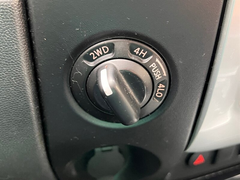 Used 2015 Nissan Titan PRO-4X AWD/4WD image 28