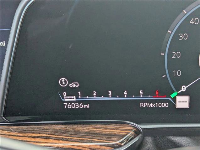 Used 2021 Cadillac Escalade ESV Premium Luxury w/ Driver Assist Tech Package image 10