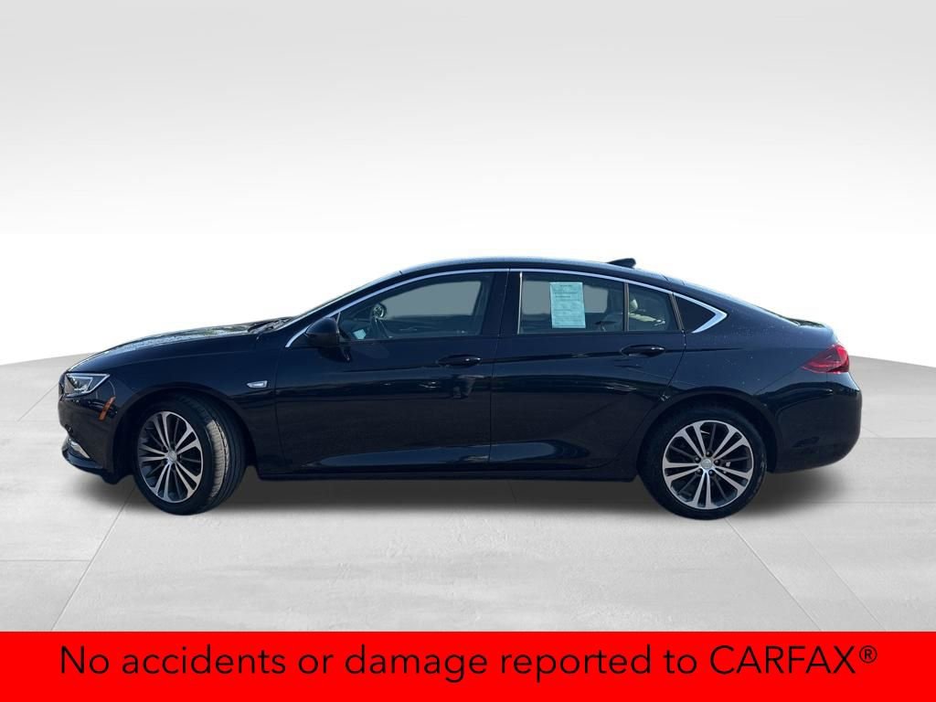 Used 2018 Buick Regal Preferred w/ Driver Confidence Package #1 FWD image 2