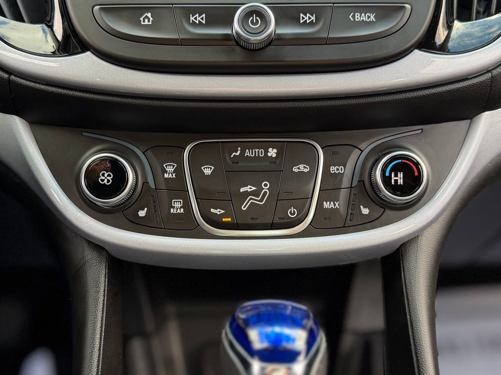 Used 2017 Chevrolet Volt LT w/ Comfort Package image 14