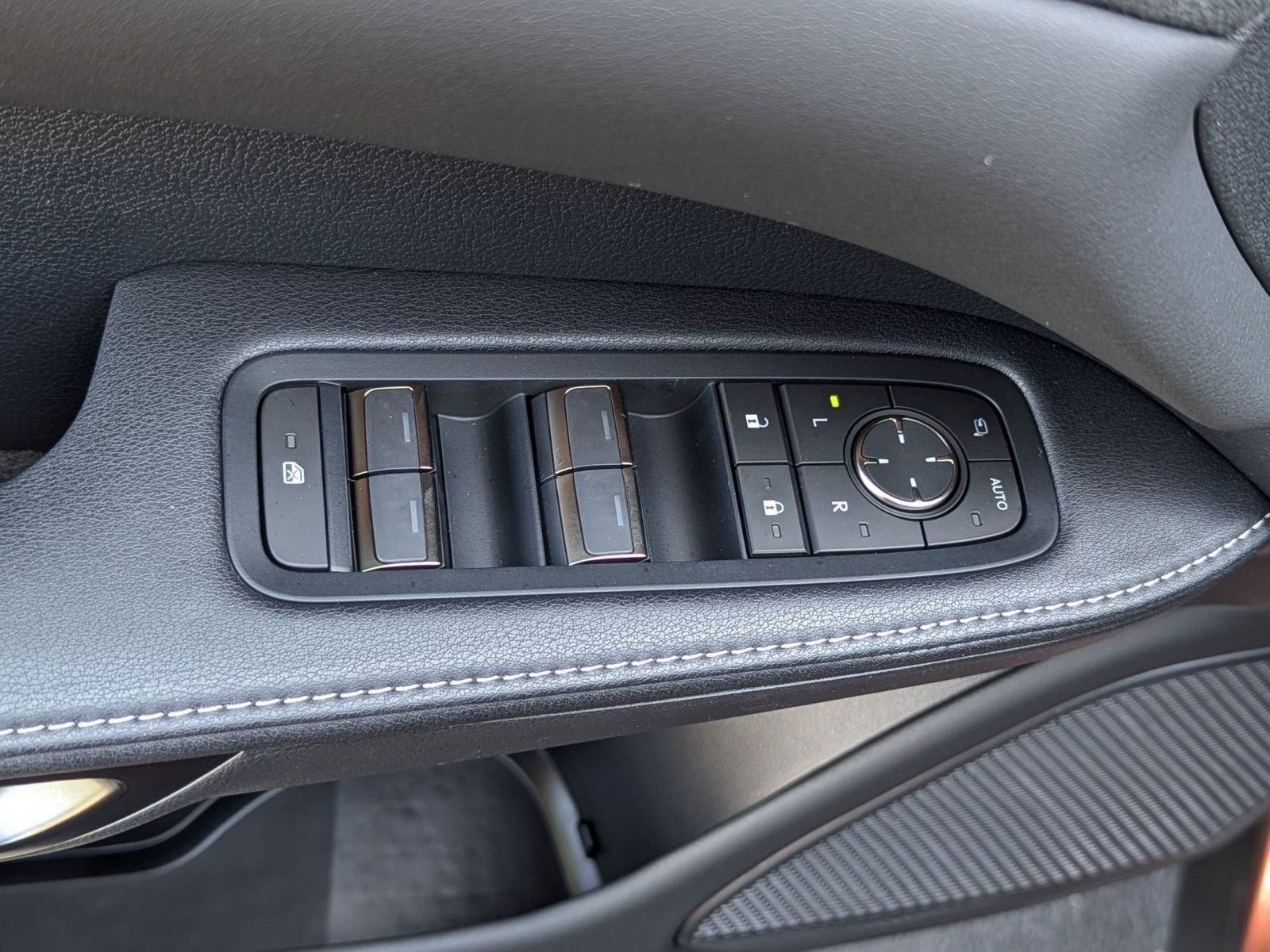 New 2025 Lexus RX 350 w/ Luxury Package image 22