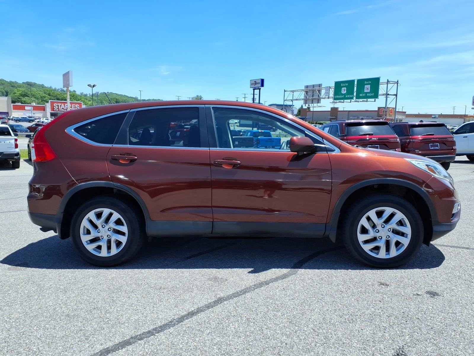 Used 2016 Honda CR-V EX image 9