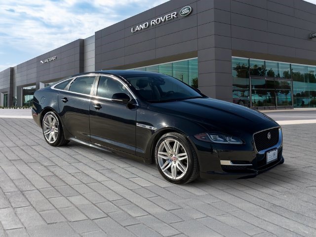 Used 2019 Jaguar XJ R-Sport RWD image 7