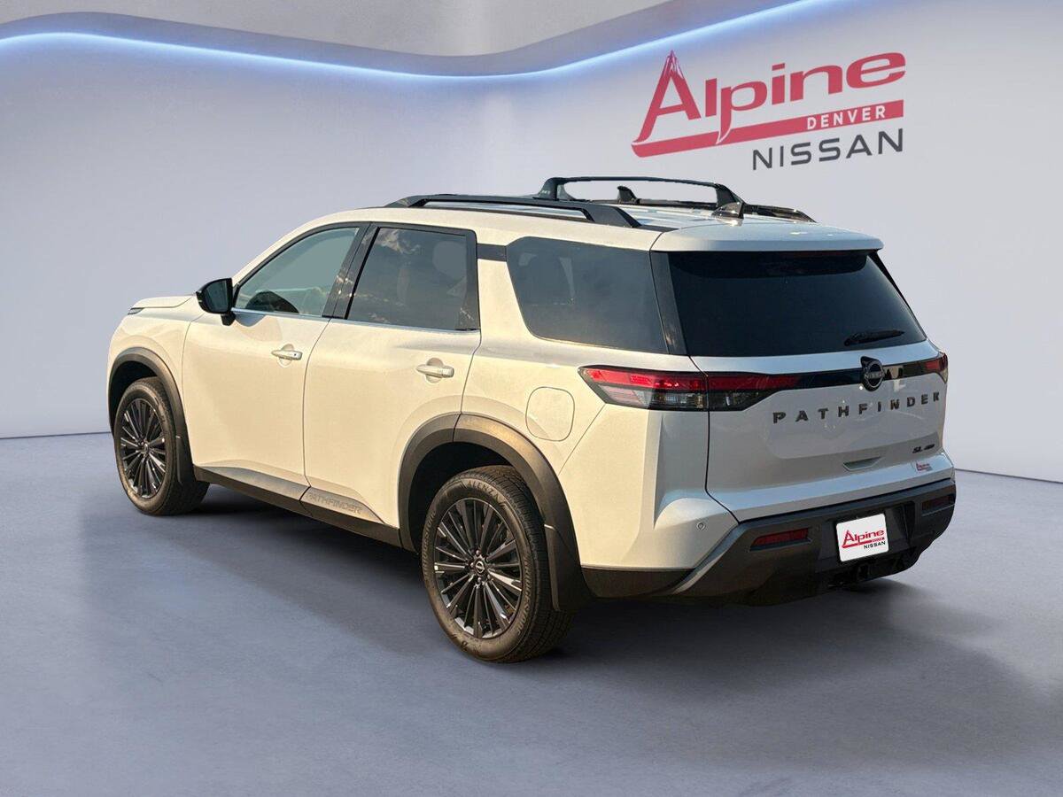 New 2026 Nissan Pathfinder SL w/ SL Premium Package AWD/4WD image 3