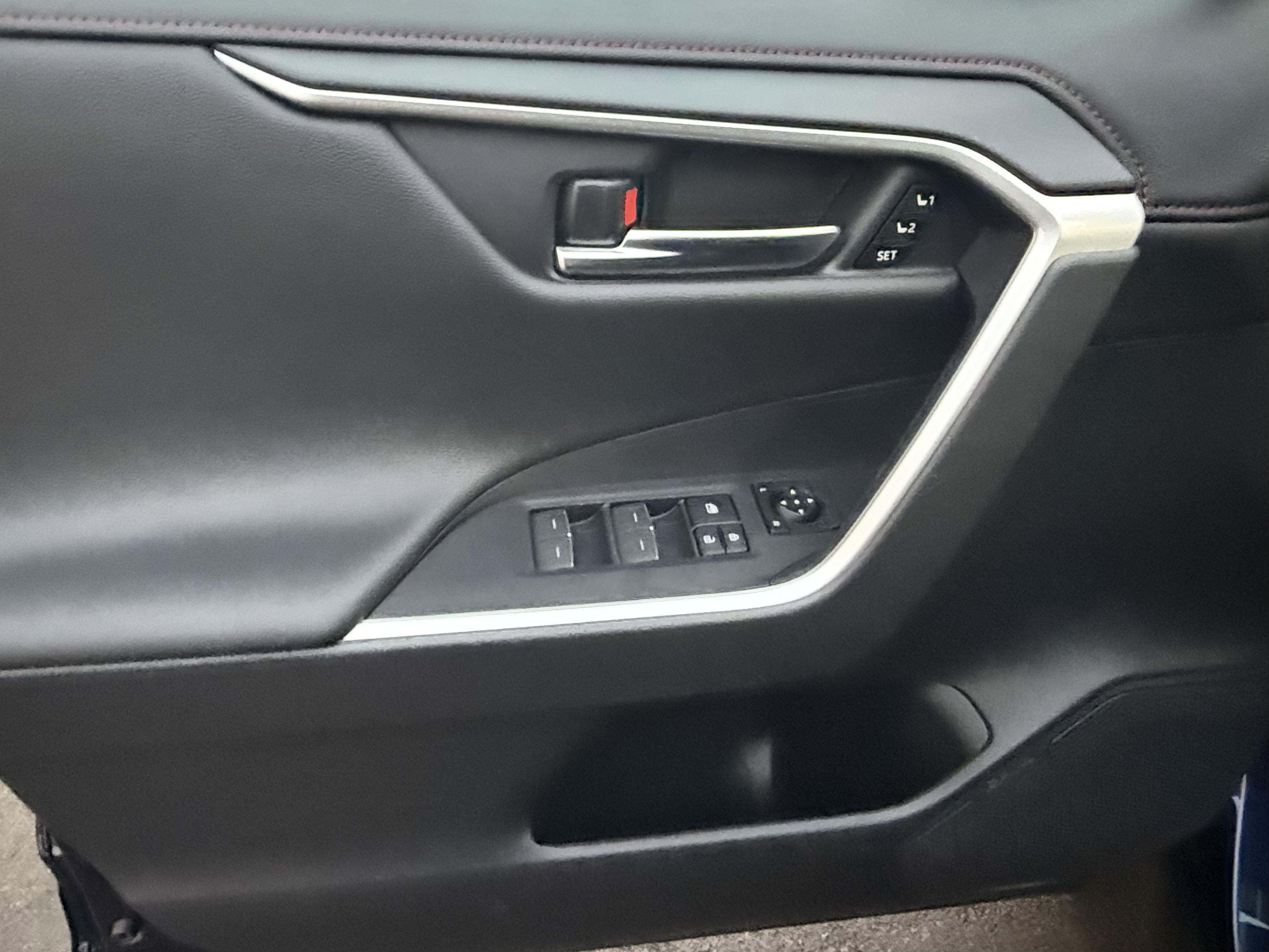 Certified 2024 Toyota RAV4 XSE image 22