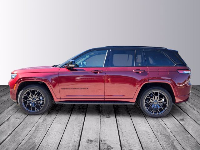 Used 2024 Jeep Grand Cherokee Summit AWD/4WD image 2