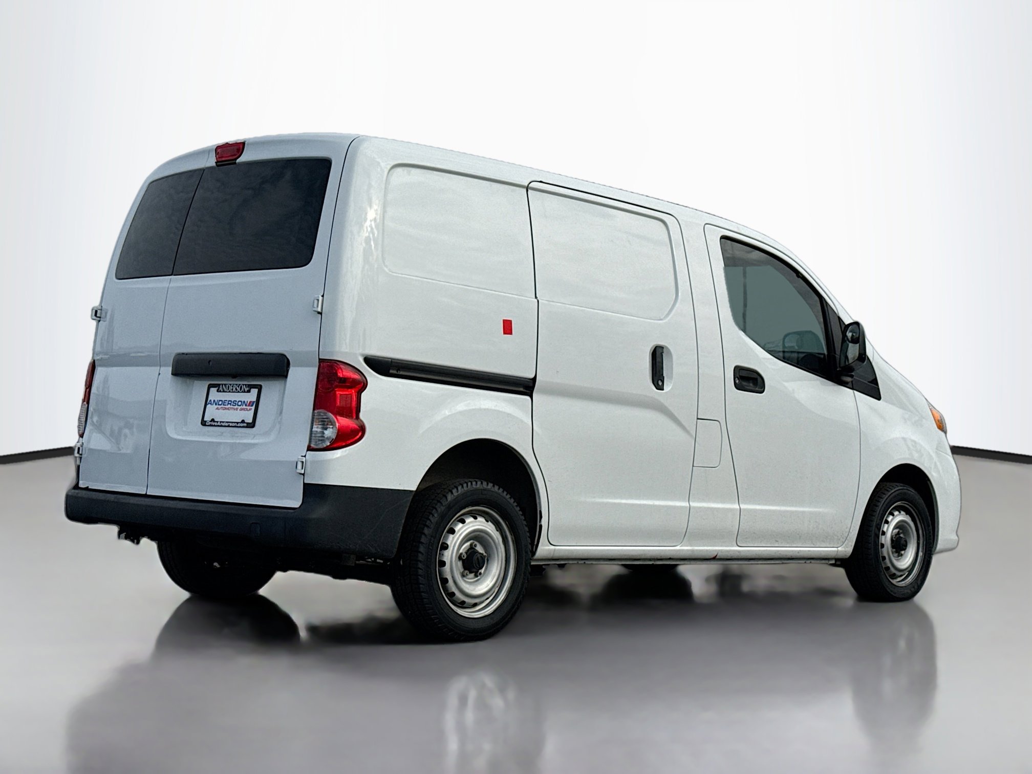 Used 2021 Nissan NV200 S w/ Back Door Glass Package image 2