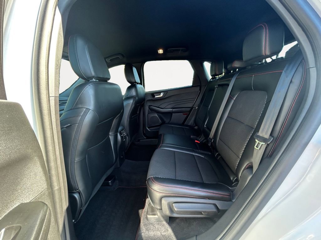 Used 2023 Ford Escape ST-Line w/ Tech Pack #1 image 12