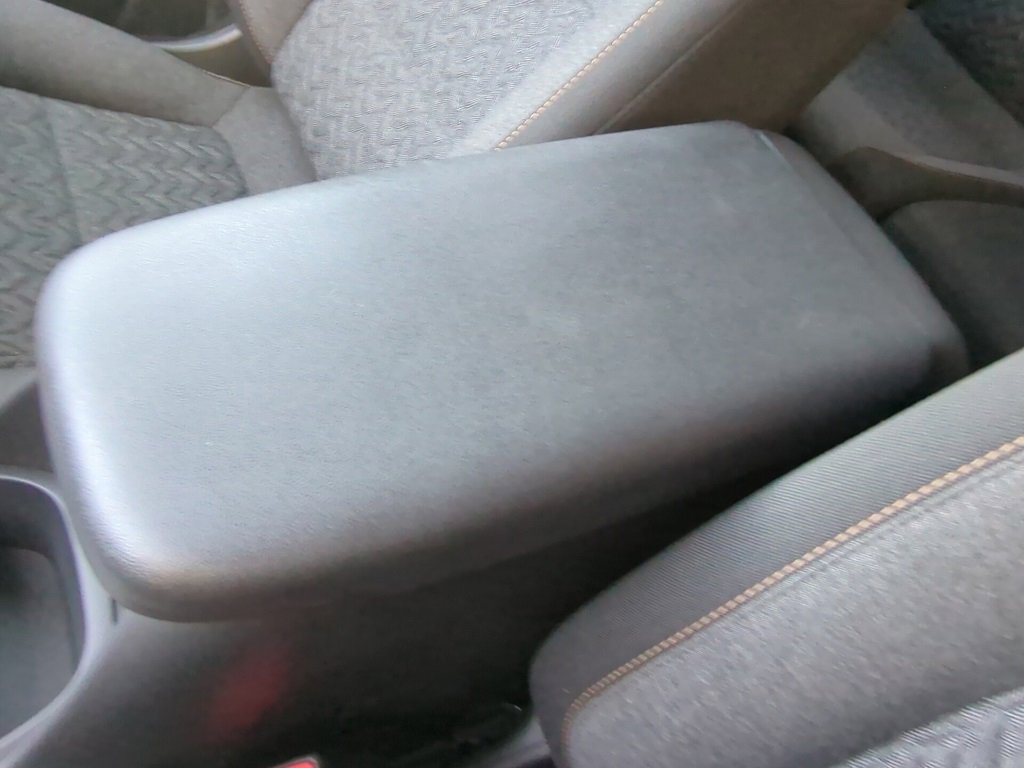 Used 2024 Chevrolet Equinox LT image 31