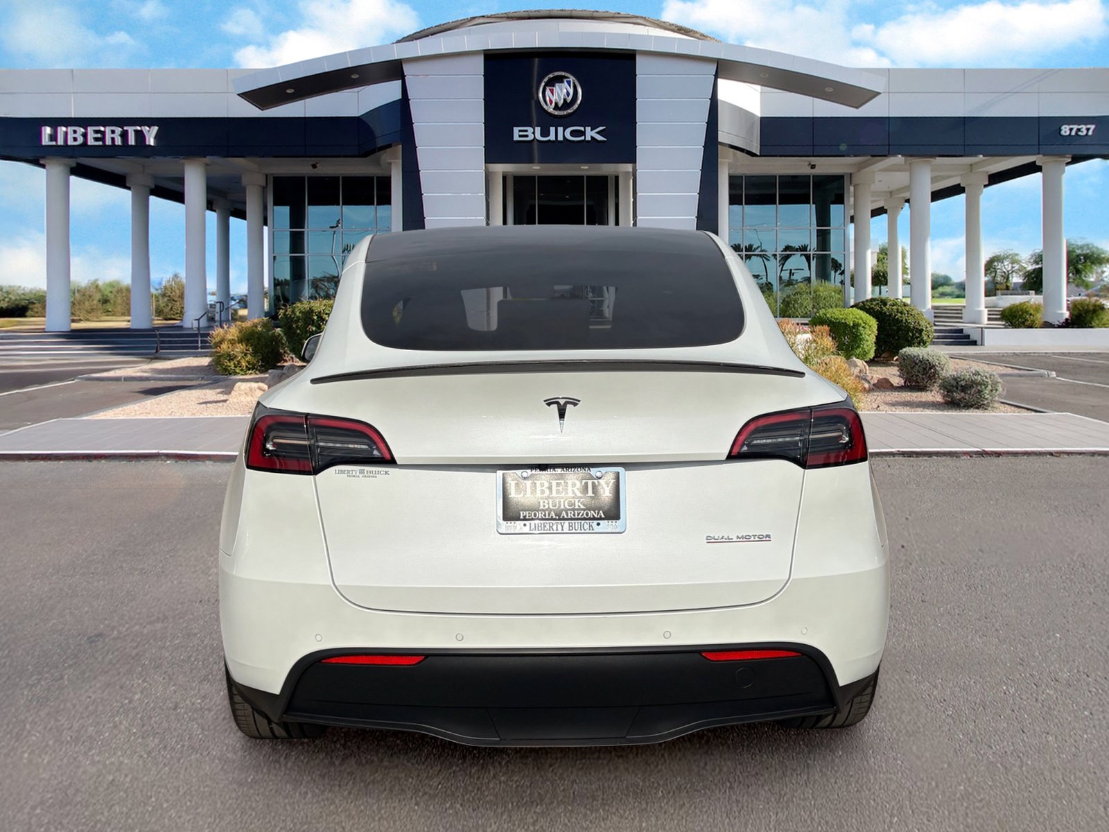 Used 2021 Tesla Model Y Performance AWD/4WD image 9