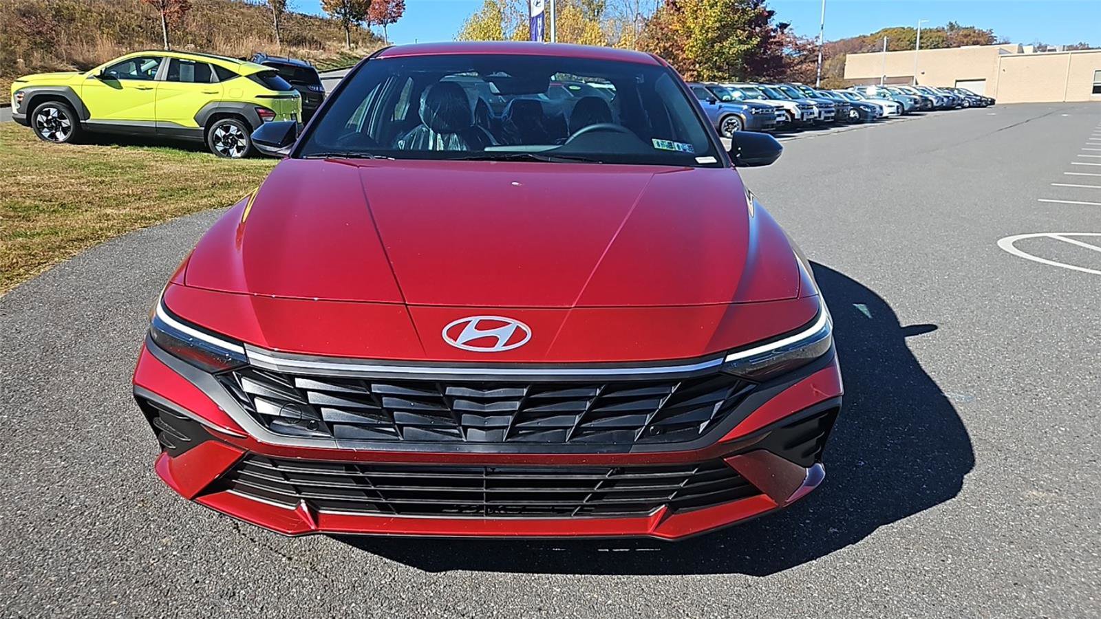 New 2025 Hyundai Elantra Sport w/ Cargo Package image 2