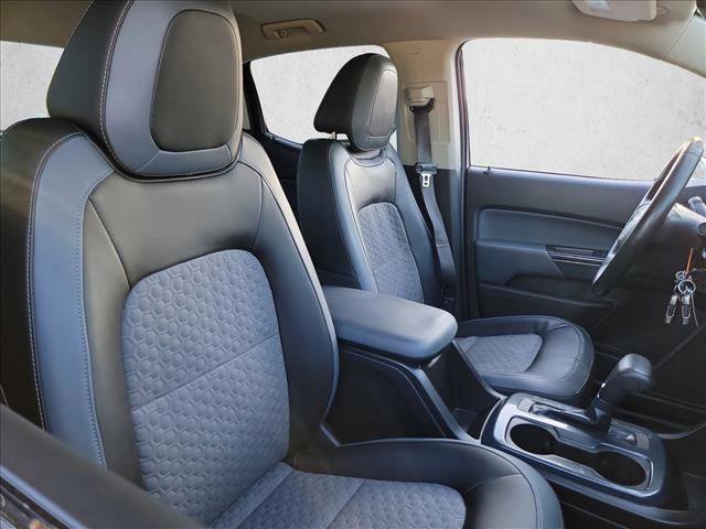 Used 2015 Chevrolet Colorado Z71 AWD/4WD image 15