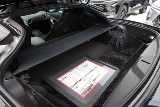 Used 2017 Chevrolet Corvette Stingray Coupe w/ Carbon Flash Badge Package image 25