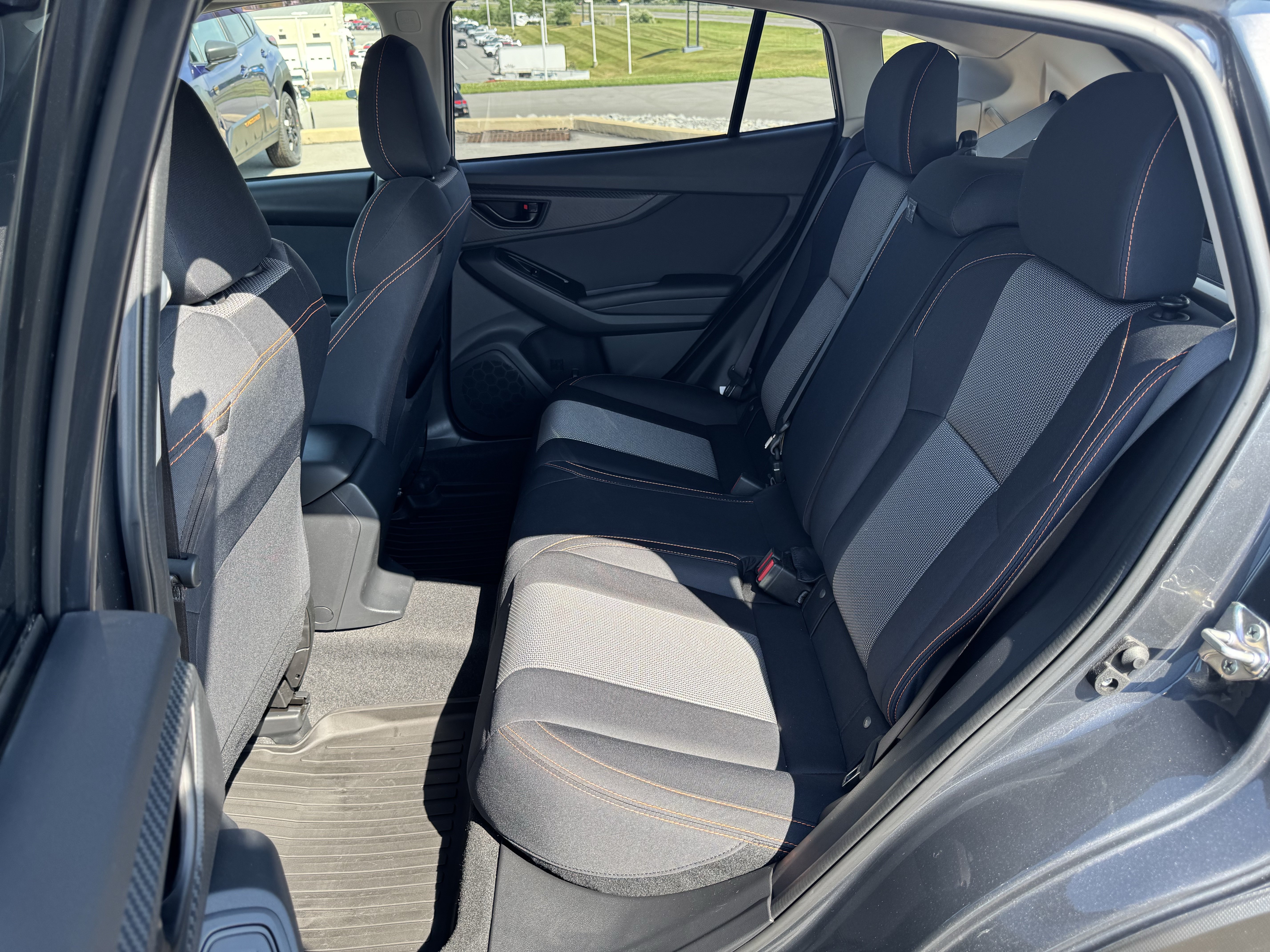 Used 2022 Subaru Crosstrek 2.0i Premium w/ Moonroof Package AWD/4WD image 13