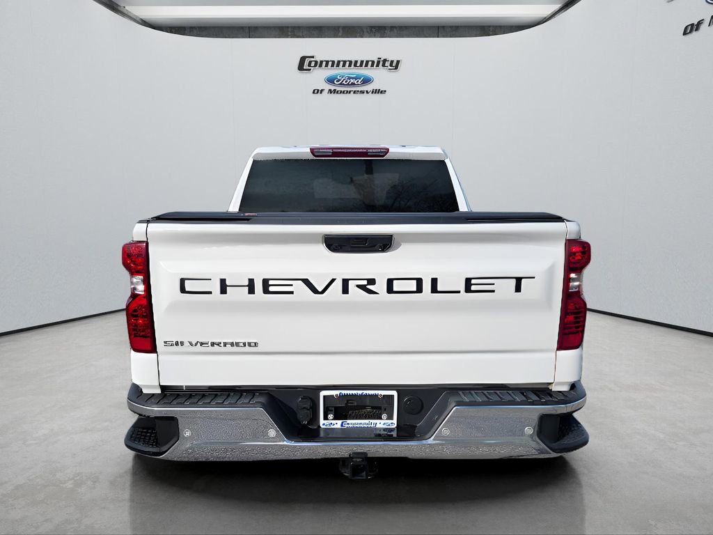 Used 2025 Chevrolet Silverado 1500 W/T w/ WT Value Package image 7