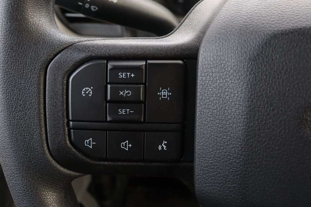 New 2026 Ford F550 4x4 Regular Cab Super Duty image 25