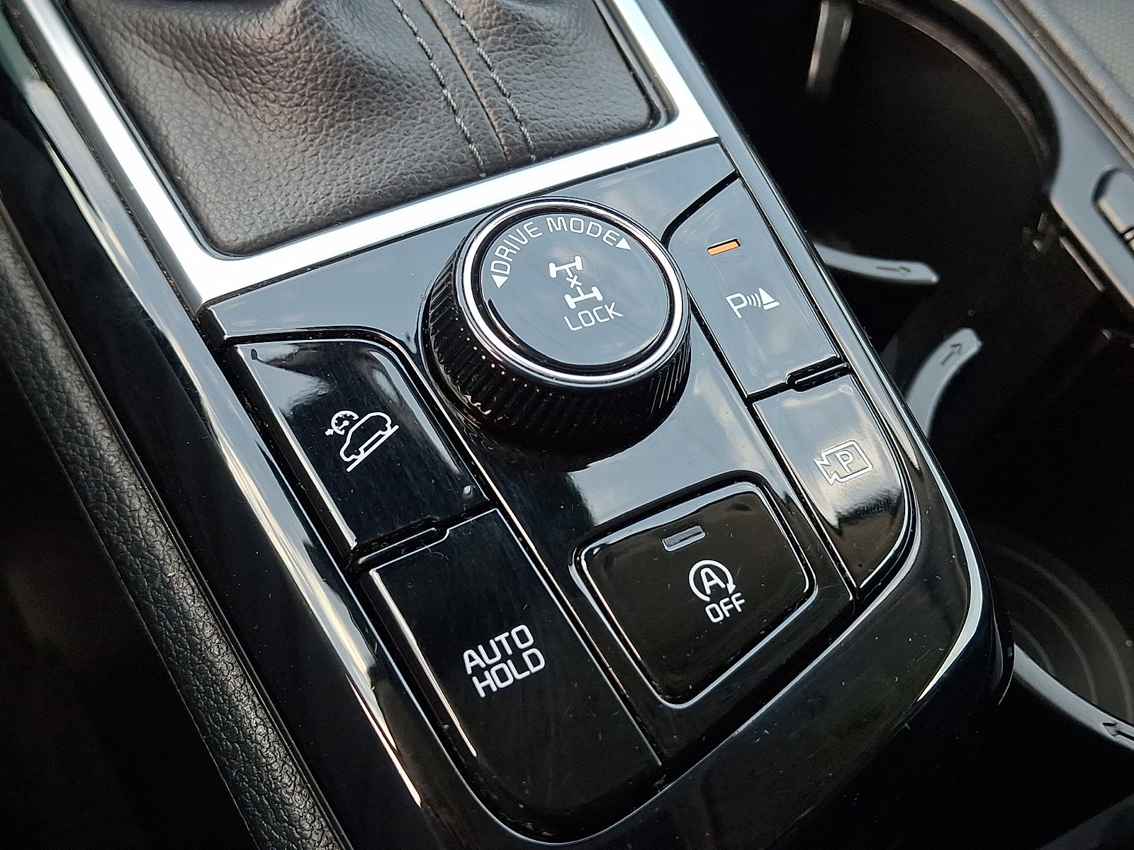 Used 2023 Kia Sportage SX image 26