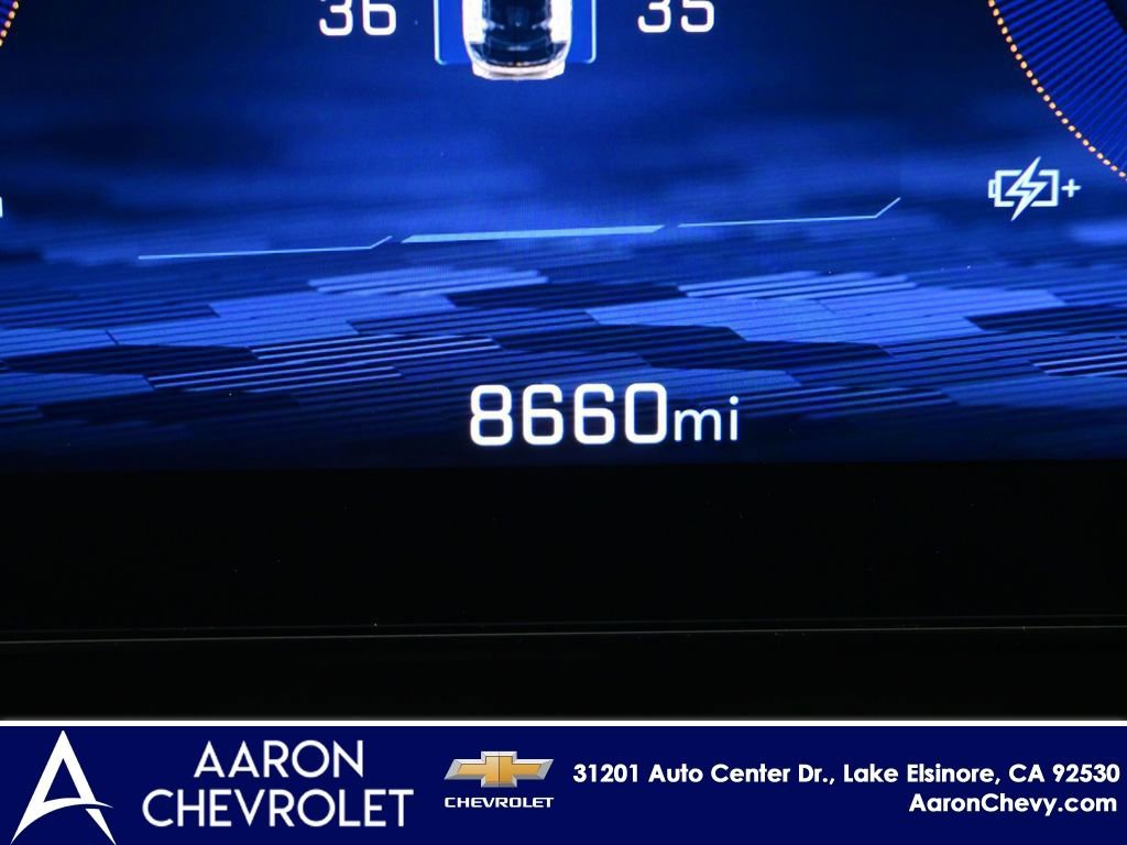 New 2025 Chevrolet Equinox EV RS image 18