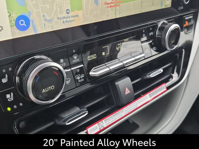Certified 2026 Toyota Highlander Platinum AWD/4WD image 24