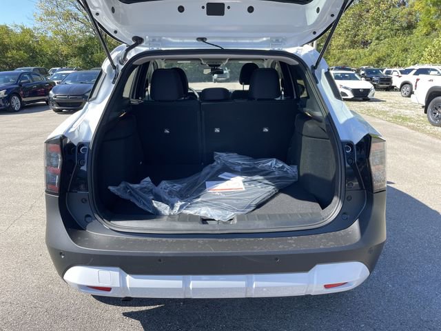 New 2026 Nissan Kicks SV w/ SV Premium Package image 15