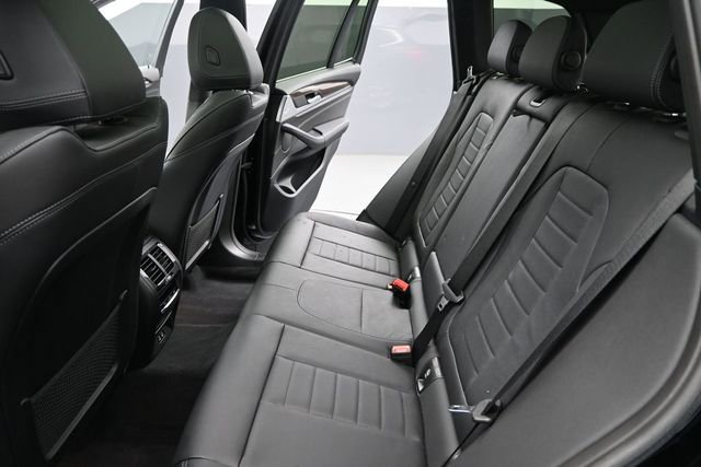 Used 2023 BMW X3 xDrive30i w/ Premium Package w/ZPA AWD/4WD image 20