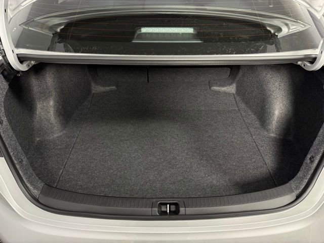 New 2026 Toyota Corolla SE FWD image 11