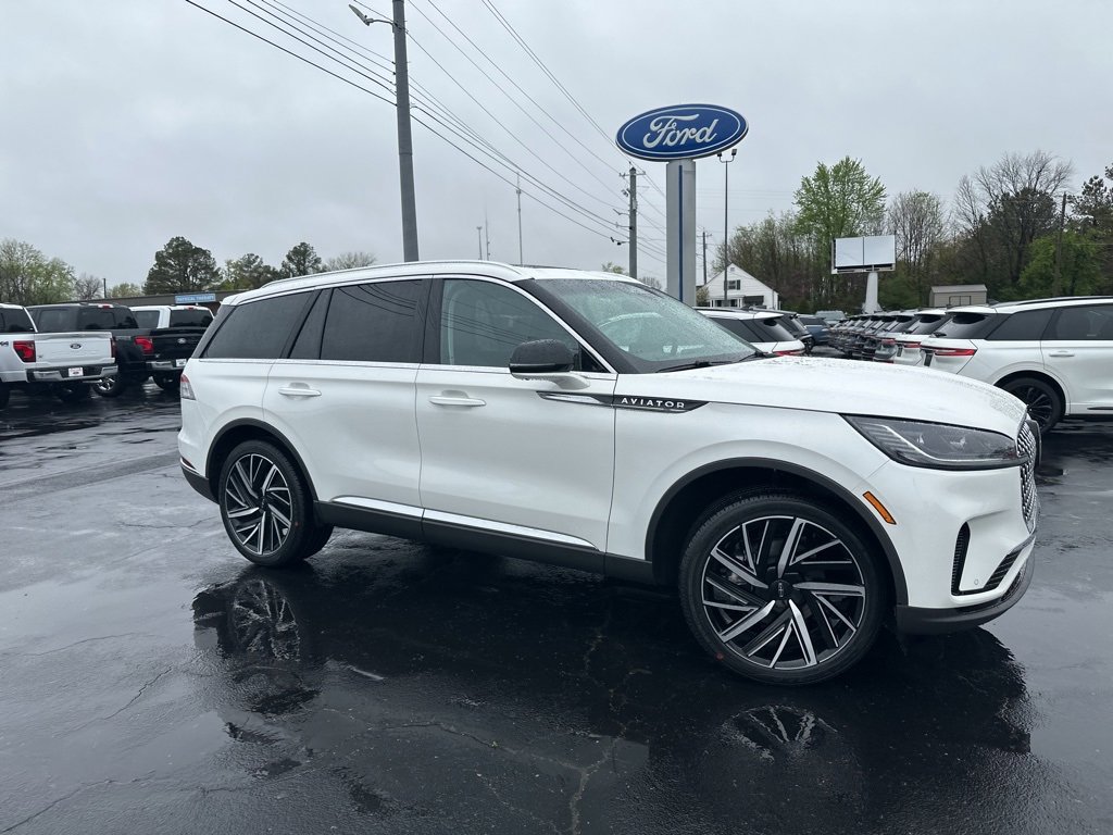 New 2025 Lincoln Aviator Reserve w/ Equipment Group 201A image 6